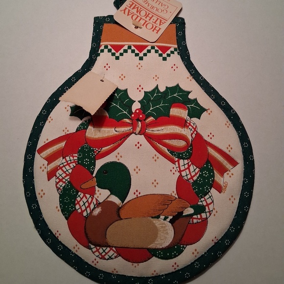 Vintage Christmas Potholder - Picture 3 of 3